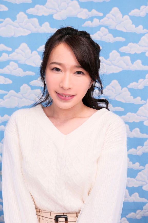 「【春風コウ】巨乳女子大生が童貞くんを筆おろし！素人娘の優しいセックス練習が本番に発展」のサムネイル