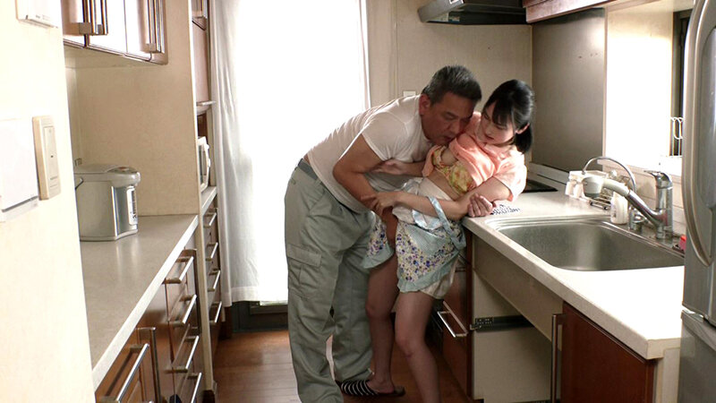 「糸井瑠花のNTR作品|巨乳人妻が元カレに再会し中出しされる寝取られドラマ」のサンプル画像14枚目