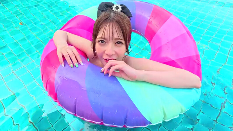 「野々浦暖の美乳が眩しいセクシーグラビア｜恋するアクアヴィラで魅せる大人の色気」のサンプル画像8枚目