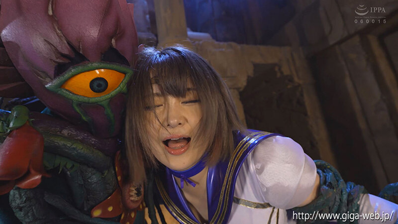 「音琴るい・藤井レイラが挑む女戦士ヒロイン討伐！迫力の戦闘アクションシーン満載」のサンプル画像12枚目