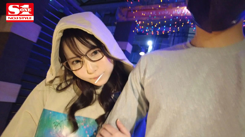 「美少女痴女・香水じゅんの濃厚フェラテクニックでM男を何度もイカせる スレンダー美女の責め」のサムネイル