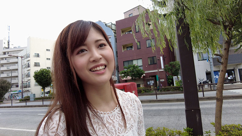 「望月あやか 巨乳お姉さんが本能全開で乱交&イラマチオに挑戦!限界絶頂ドキュメント」のサムネイル