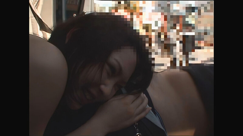 「渡瀬晶が東京で野外露出に挑戦！羞恥プレイ満載のドキドキ大胆シーン集」のサンプル画像8枚目