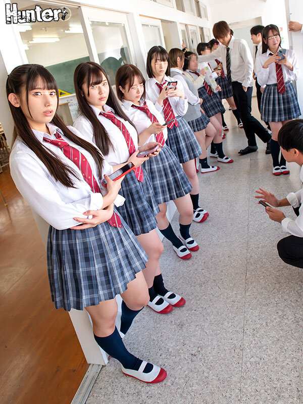 「学生服ビッチ女子校生の濃厚フェラ｜援交パパ活JKが校内で過激サービス」のサムネイル