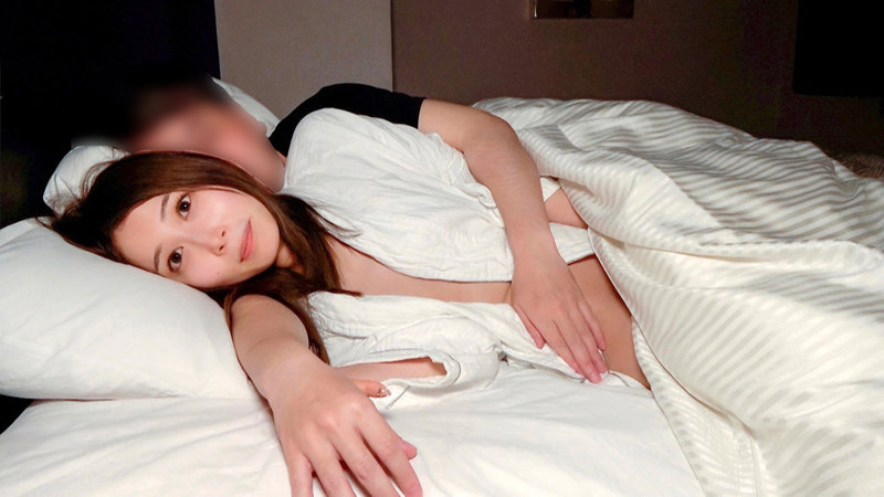 「佐伯由美香の中出しハメ撮り映像|美人お姉さん熟女との濃厚プライベート一泊体験」のサンプル画像13枚目