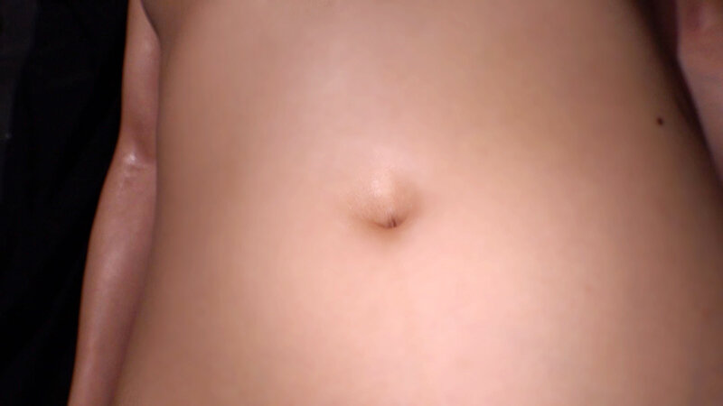 「友田彩也香のドール系作品で魅せる顔射&局部アップの濃厚プレイを徹底レビュー」のサンプル画像6枚目