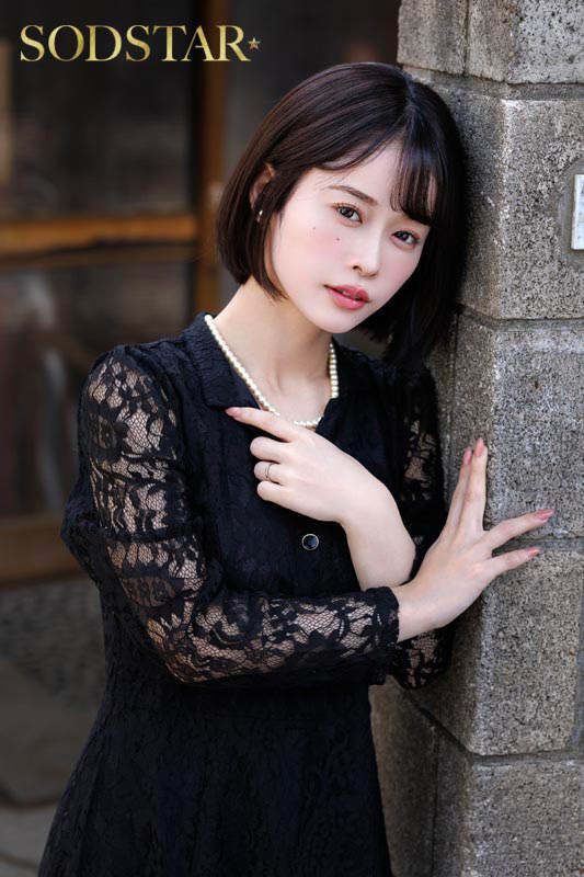 「MINAMO 未亡人の秘密を目撃した配達員との禁断関係 寝取られ系ドラマ作品」のサムネイル