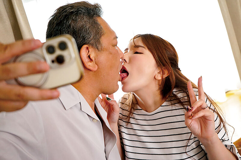 「波多野結衣が巨根で寝取られる不倫NTR作品|巨乳人妻が旦那の留守中に悶える」のサンプル画像4枚目