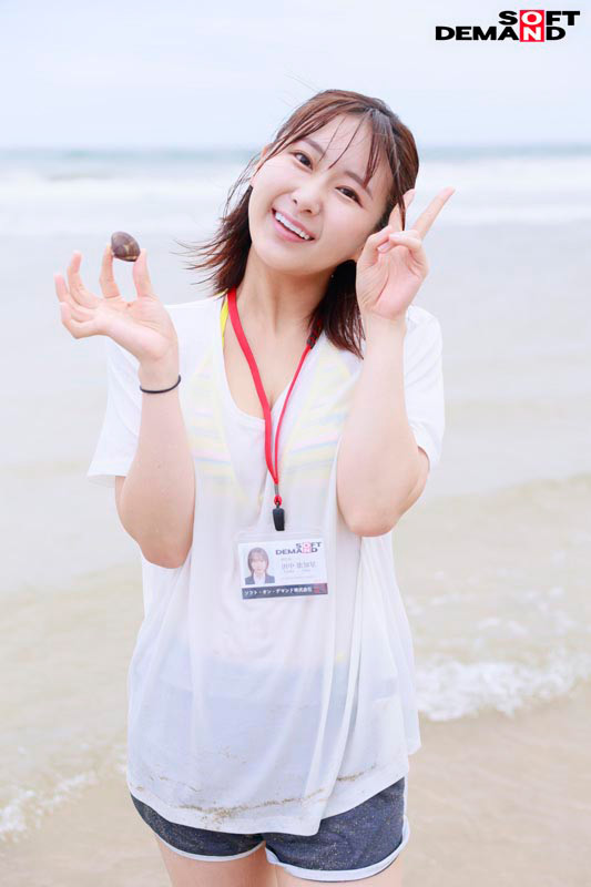 「【SOD女子社員】夏の新人AD4名がマジックミラー号企画リハーサルに挑戦【羞恥プレイ】」のサムネイル