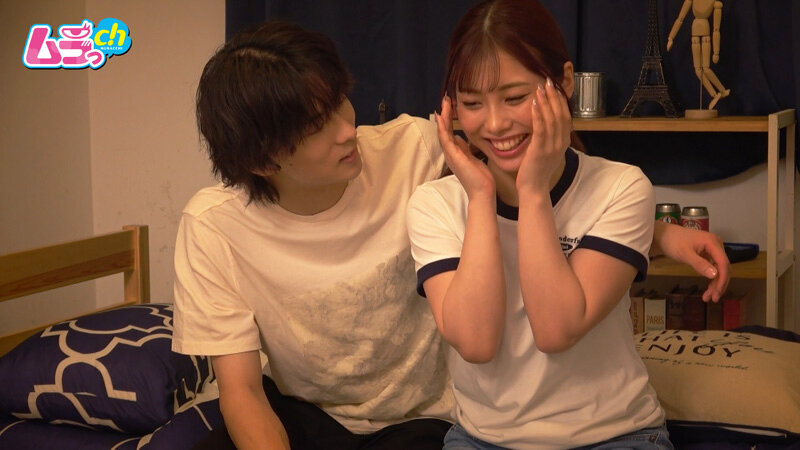 「有栖舞衣が王様ゲームで流されるギャル女子大生！美乳素人の盗撮・のぞき映像」のサンプル画像5枚目