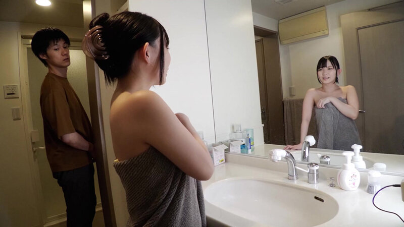 「南日菜乃 幼なじみが童貞のセックス練習相手に!パイパン制服美少女との中出しNTR」のサンプル画像1枚目