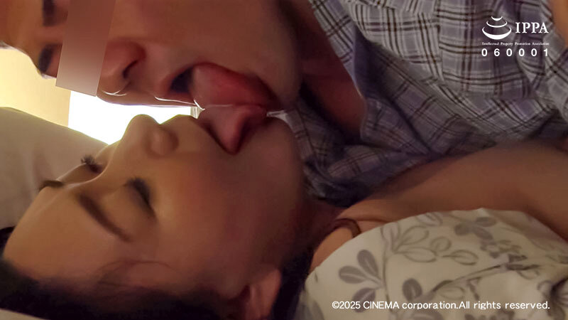 「【熟女】巨尻×巨乳の四十路・五十代人妻が魅せる濃厚プレイ｜欲求不満な熟女奥様の本気セックス」のサンプル画像9枚目