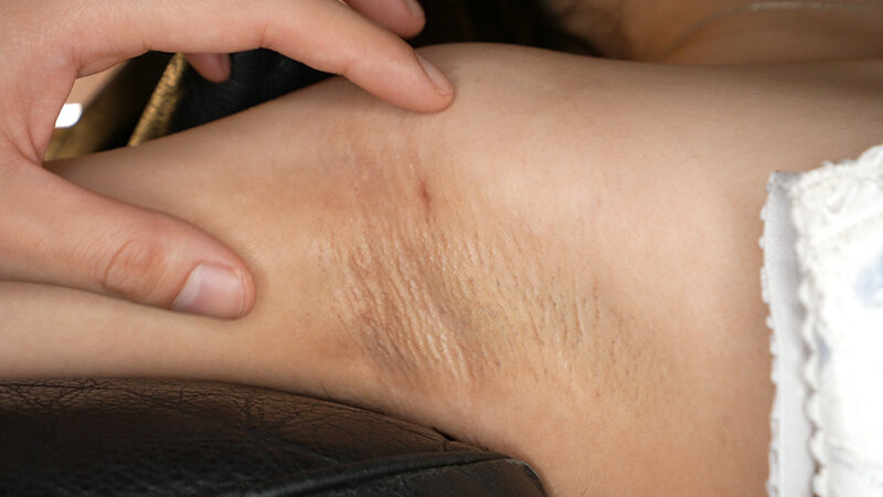 「愛瀬ゆうりのツンデレ巨乳JDが潮吹き絶頂！中出しされて感じまくる姿がエロすぎる」のサンプル画像8枚目