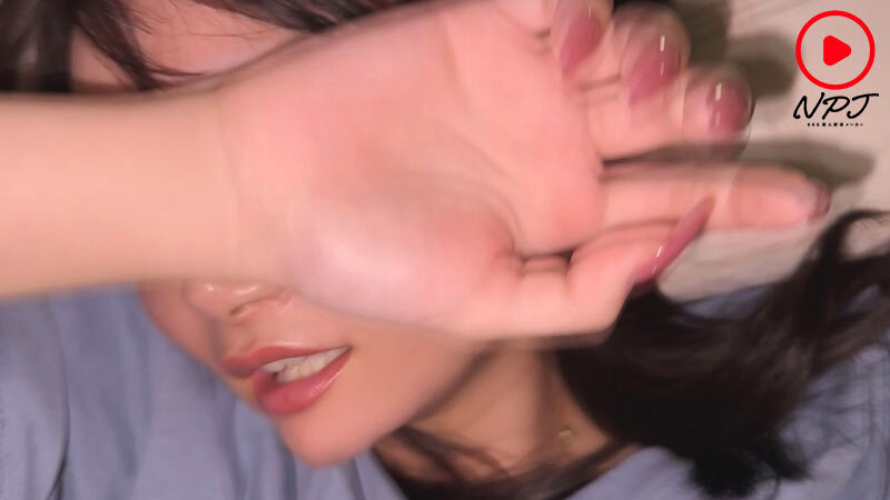 「【美少女ギャル】すっぴん彼女と朝イチ騎乗位で中出し！カップルのラブラブ密着SEX」のサンプル画像9枚目