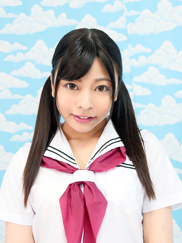 「岬あずさが素人女子校生役でナンパ企画に挑戦！代々木で見つけた清楚系美少女の大胆プレイ」のサムネイル