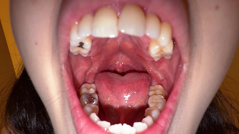 「【横山夏希】美人お姉さんを街角ナンパ！素人風の恥じらいがたまらない濃厚プレイ」のサンプル画像2枚目