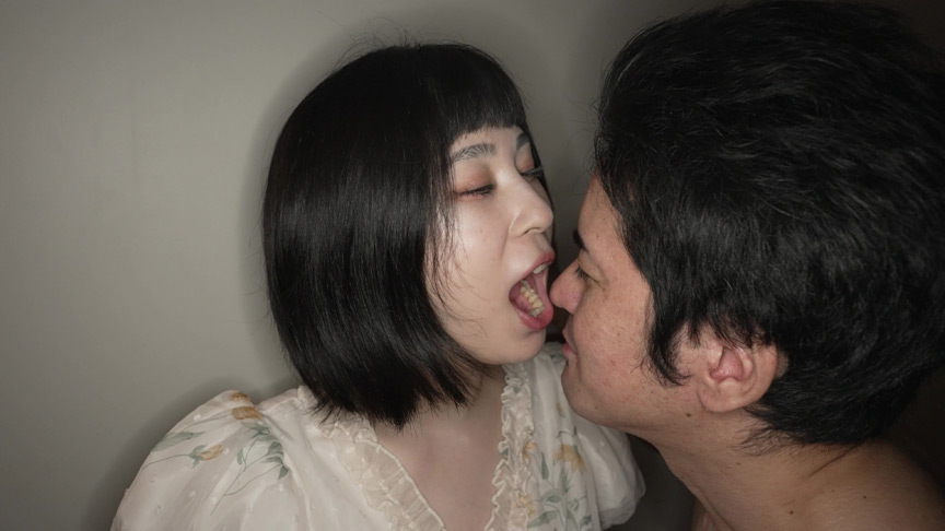 「【個人撮影】大園明歩 変態男のわがままリクエスト」のサムネイル