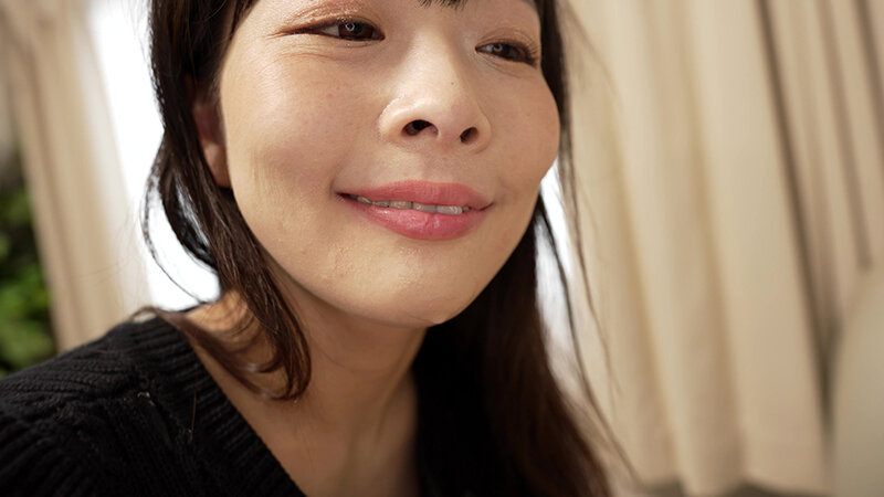 「【原美織】美人お姉さんをナンパ！素人感あふれる個人撮影で見せる大胆プレイが話題」のサンプル画像19枚目