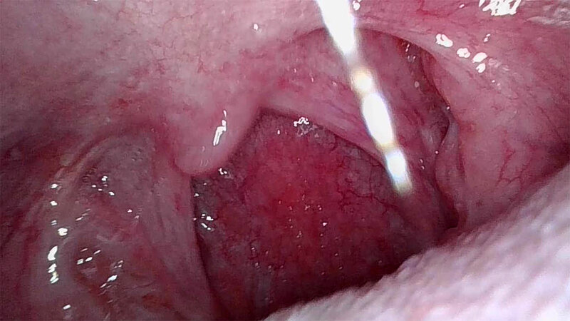 「【雨村梨花】スーツ姿の微乳美少女OLが潮吹き絶頂!恥じらいながら感じる局部アップ映像」のサンプル画像11枚目