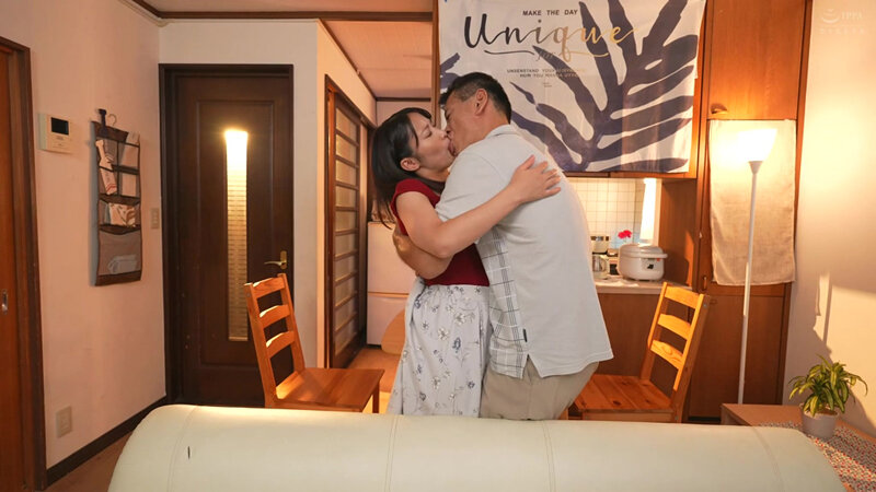 「【東ふうか】美人妻が義父と禁断の関係に…人妻熟女の背徳中出し近親相姦ドラマ」のサンプル画像13枚目