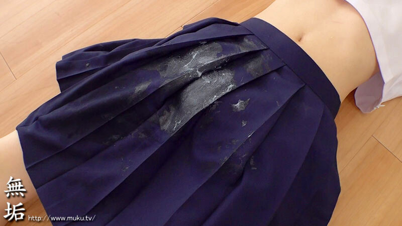 「白石もも スレンダー女子校生の制服セーラー服にぶっかけ 美少女JK総集編」のサンプル画像8枚目