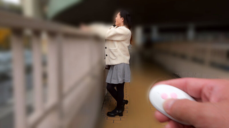 「鈴白めいか 野外露出デートで羞恥プレイ！男の娘・ニューハーフのアナル開発体験」のサンプル画像4枚目