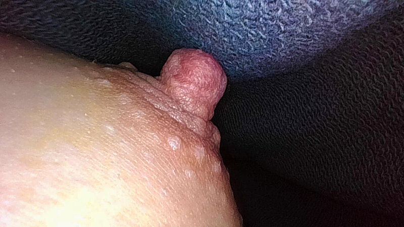 「雨宮あや花 小柄美少女の敏感ボディに潮吹き絶頂！貧乳ちっぱいを局部アップで堪能する興奮映像」のサンプル画像4枚目