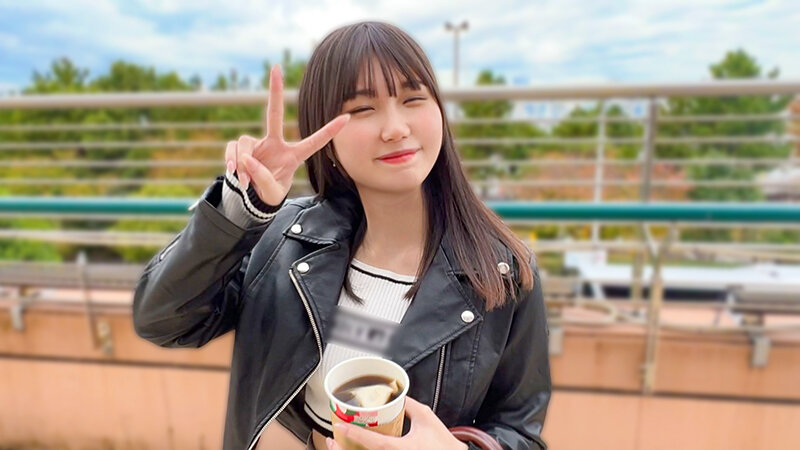 「【花里アカリ・牧野怜奈】巨乳女子大生4人のハメ撮り中出しセックス276分【騎乗位・フェラ】」のサムネイル