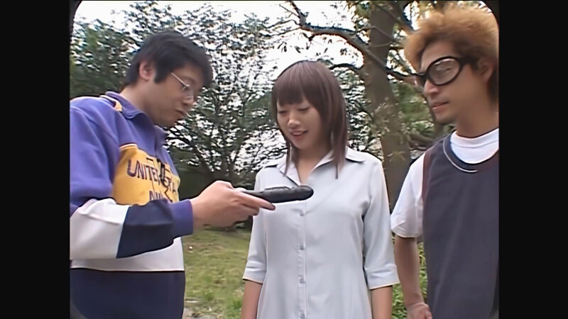 「若葉薫子が東京で野外露出&お漏らしプレイ披露!大胆羞恥プレイ動画」のサンプル画像10枚目