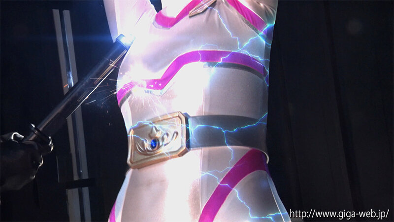 「音琴るい主演！女戦士チャージマーメイドが捕らわれる特撮ヒロインピンチ作品」のサンプル画像12枚目