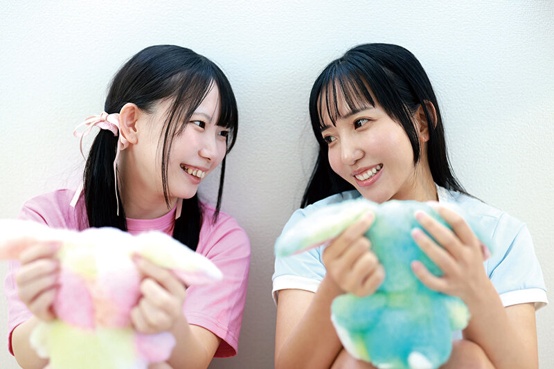 「南日菜乃・美咲音が姉妹役で中出し懇願！ミニ系美少女の小柄ボディに種付けする濃密プレイ」のサンプル画像3枚目