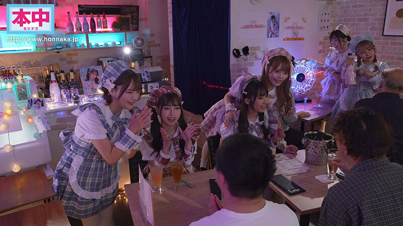 「冬愛ことね・一条みおのメイドコンカフェで美少女ハーレムフェラ＆中出し誘惑プレイ」のサムネイル