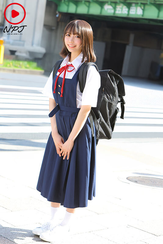 「【素人JK】修学旅行中の美少女女子校生とハメ撮り体験｜コスプレ微乳ゆなの初対面エッチ」のサムネイル