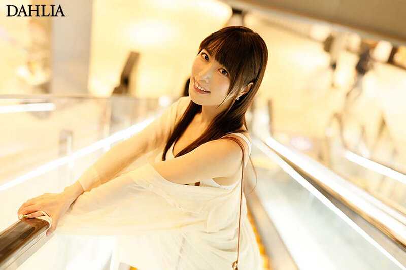 「水川潤の潮吹き絶頂アクメが凄い！美人お姉さんが魅せる本能むき出しの快感プレイ」のサンプル画像2枚目