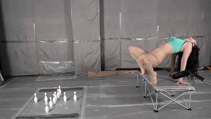 「雲母そら・下川紬・彩川ゆめ・涼花くるみが魅せる放尿プレイ＆中出し競演！憧れの女神アスリート集結」のサンプル画像3枚目