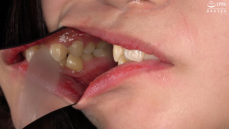 「【相楽さゆな】美少女M女の口内観察&巨大女フェチプレイ|歯・口腔フェチ動画」のサンプル画像5枚目