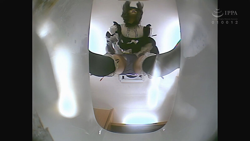 「【素人101人】アナル丸見え排泄シーン集|局部アップで魅せるスカトロAIリマスター作品」のサンプル画像15枚目