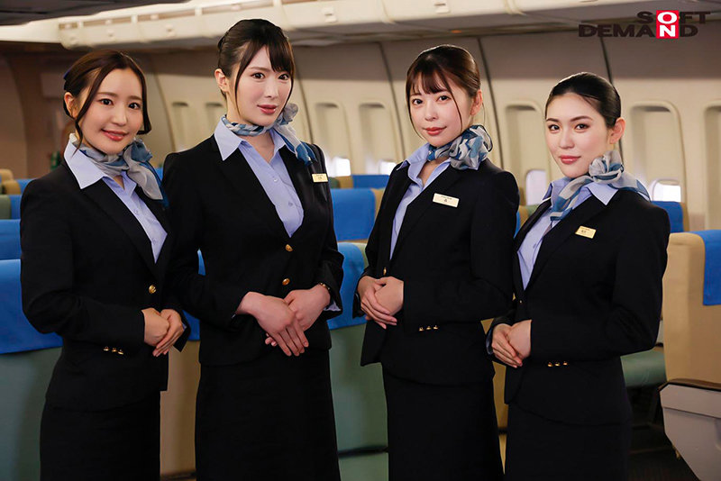 「辻井ほのか・百永さりな・森日向子・塩見彩が制服姿で中出し騎乗位!尻フェチ必見のおもてなしプレイ」のサンプル画像15枚目