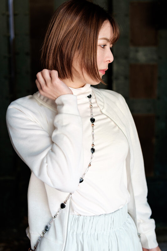 「豊岡さつき・雨夏そよが電マ拘束で羞恥オナニー！アクメに挑むタイマーチャレンジ動画」のサンプル画像3枚目