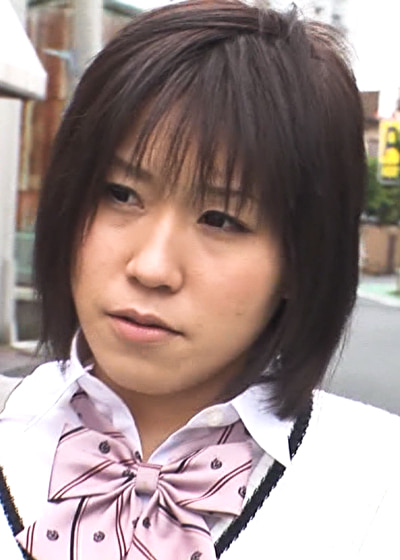 「下校途中の女子●生を狙った誘拐犯罪事件映像」のサムネイル