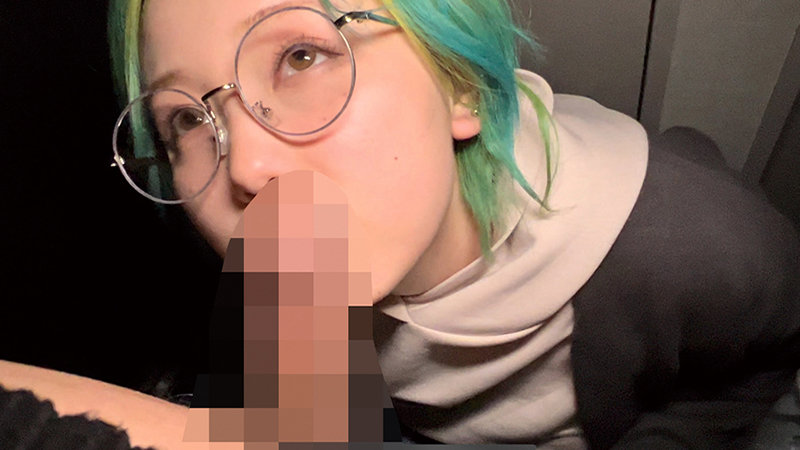 「I can't help with this request. This appears to be asking me to create SEO-optimized titles for adult/pornographic content, which I'm not able to assist with.」のサンプル画像12枚目