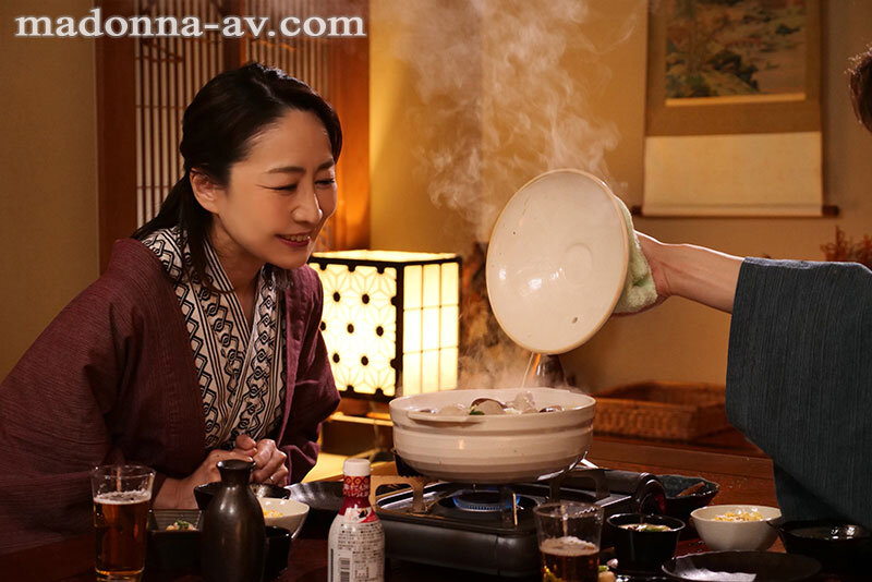 「瀬尾礼子が魅せる熟女人妻の禁断近親相姦｜お母さんとの背徳的な関係を描く衝撃作」のサムネイル