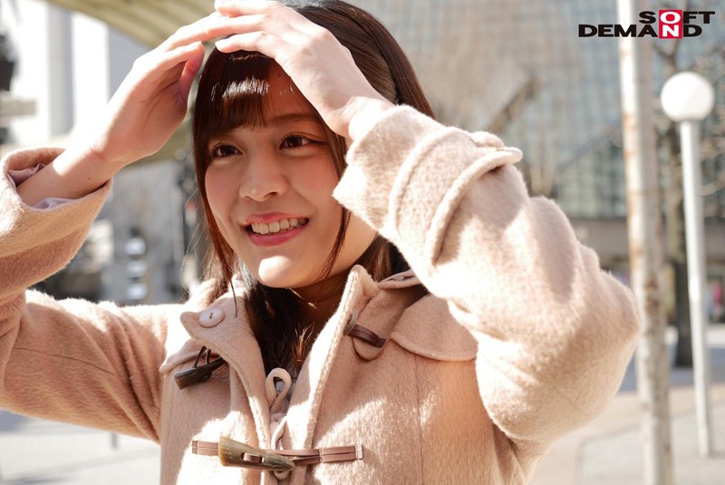 「奏音かのんの痴女テク手コキで男の潮吹き！M男が羞恥プレイで絶頂する激エロ動画」のサンプル画像3枚目