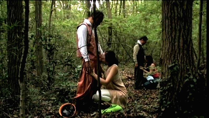 「杉本蘭・大隈恵令奈・細川まり出演｜人妻熟女の野外露出プレイ｜借金返済のため裏バイトに手を染める妻たち」のサンプル画像7枚目