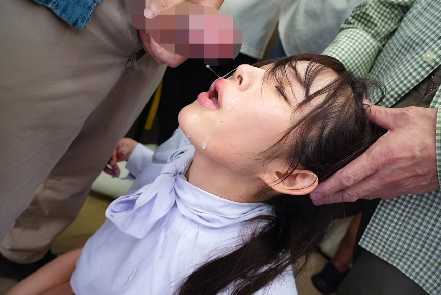 「【痴漢動画】満員電車で濃厚キスされ快楽堕ちする美人教師と生徒の禁断プレイ」のサンプル画像14枚目