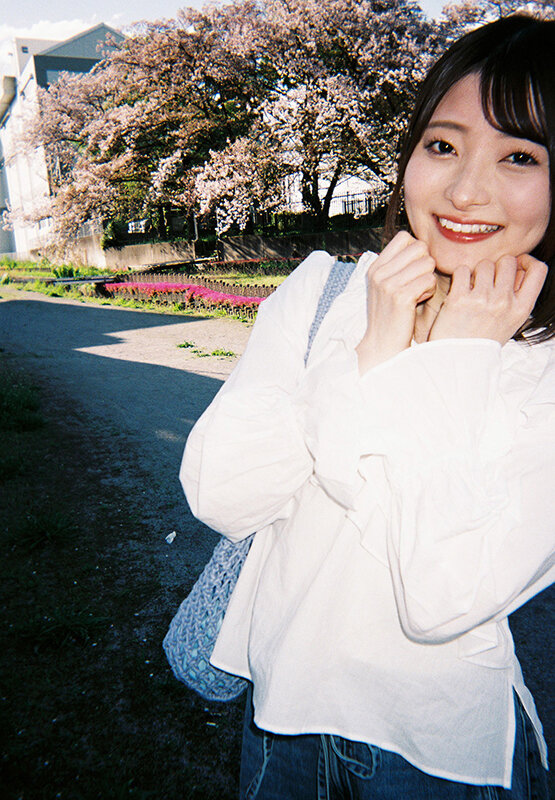 「中城葵のハメ撮りデート記録｜フェラ・ごっくん・中出しで朝から晩まで濃厚プレイ」のサムネイル