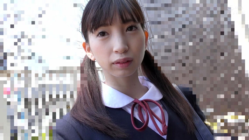 「【冬愛ことね】パイパン美少女JKにイラマチオ＆中出し！お嬢様制服ミニ系の個人撮影」のサンプル画像1枚目