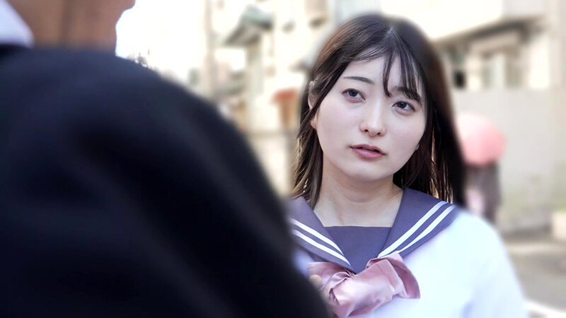 「中城葵 清楚系女子校生が電マで白目絶頂！制服姿で3P乱交＆中出しされるスレンダー美少女」のサムネイル