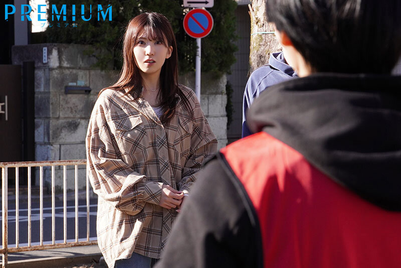 「山岸逢花 人妻が元カレと再会し不倫NTR！中出しフェラで溺れる禁断の関係」のサンプル画像2枚目