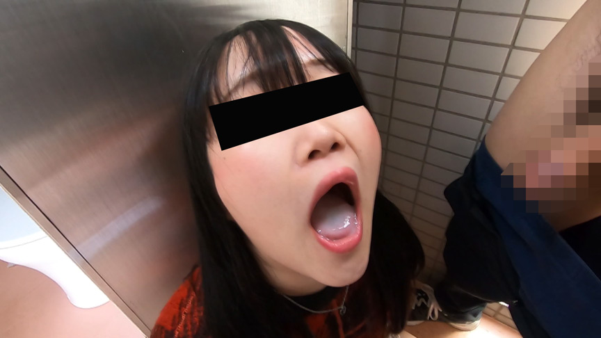 「【素人】【野外プレイ】スリル満点の屋外フェラ＆本番特集vol.2｜露出好き必見の興奮映像」のサンプル画像8枚目